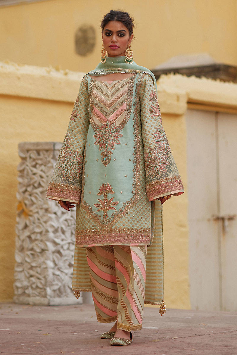 Manahil Mohsin Naveed Ranjha Design Studio